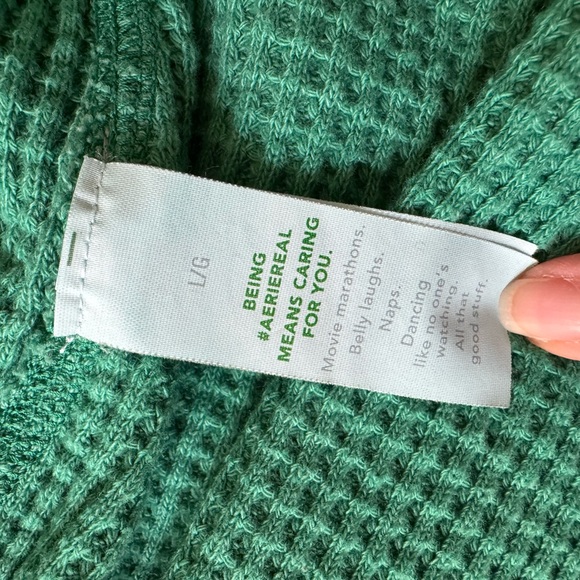 Aerie Women’s Green Lumberjane Waffle Knit Top Size Large - Picture 3 of 10